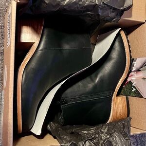 Portland Leather Goods Patina Ankle Booties